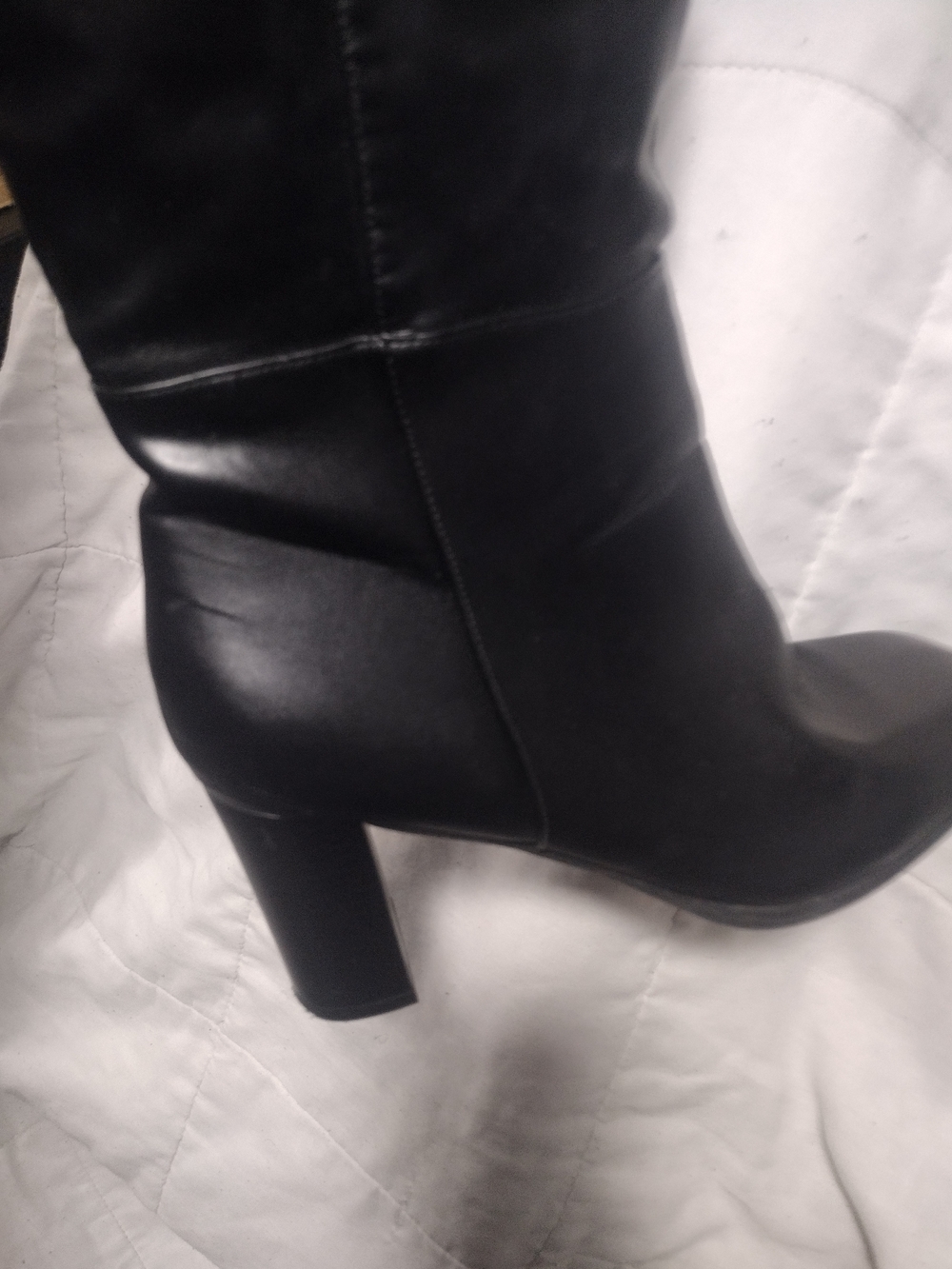 Women's Black Mid-Calf Heeled Boots